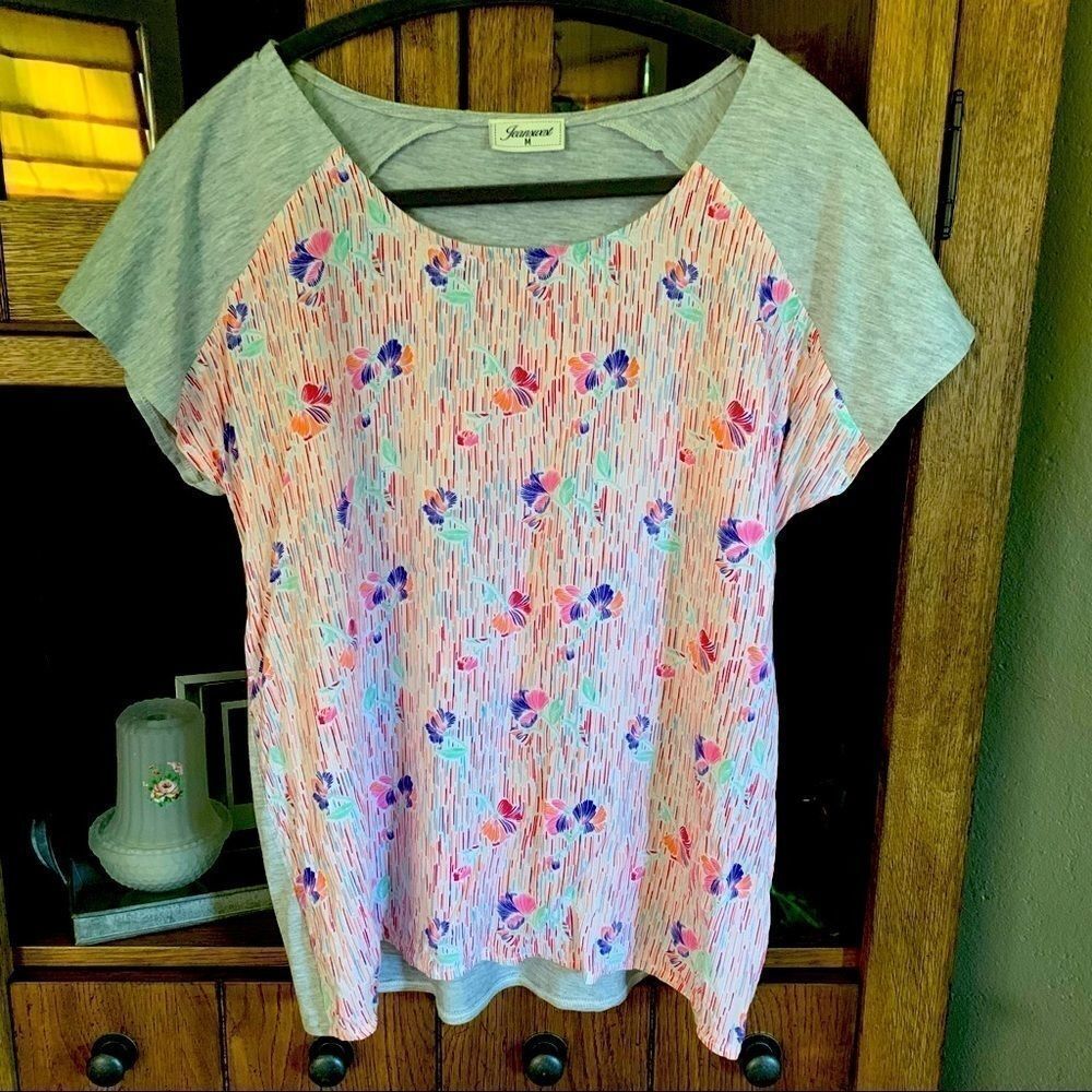 Jeanswest tee shirt flowers jersey